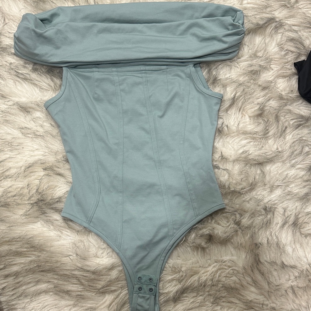 Fashion Nova Off-Shoulder One-Piece Bodysuit in Sage Green Size Small